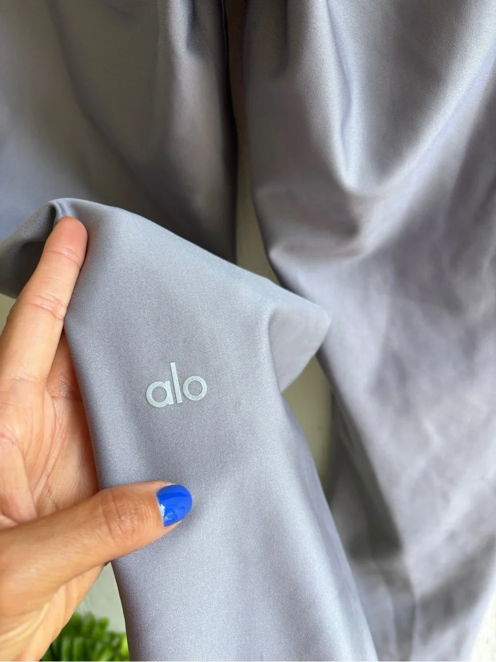 ALO Yoga Airlift Lavender-Gray Leggings